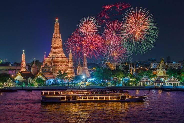 100 Years Building Bangkok Old Town By Seen Hostel Eksteriør billede